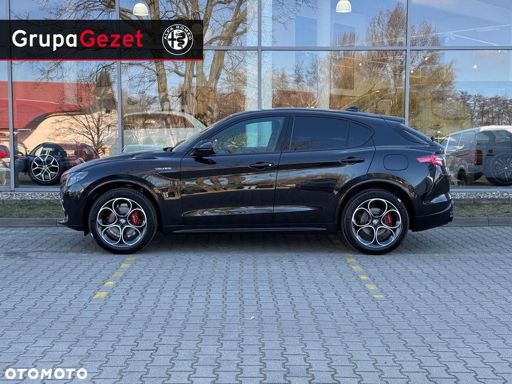 Alfa Romeo Stelvio - 2