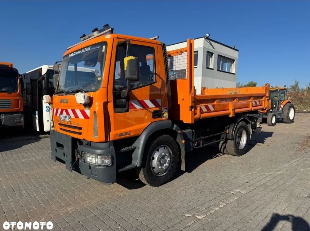 Iveco Eurocargo Wywrotka 3 str Hydroburta Specjalny Solarka Piaskarka Czołownica - 17