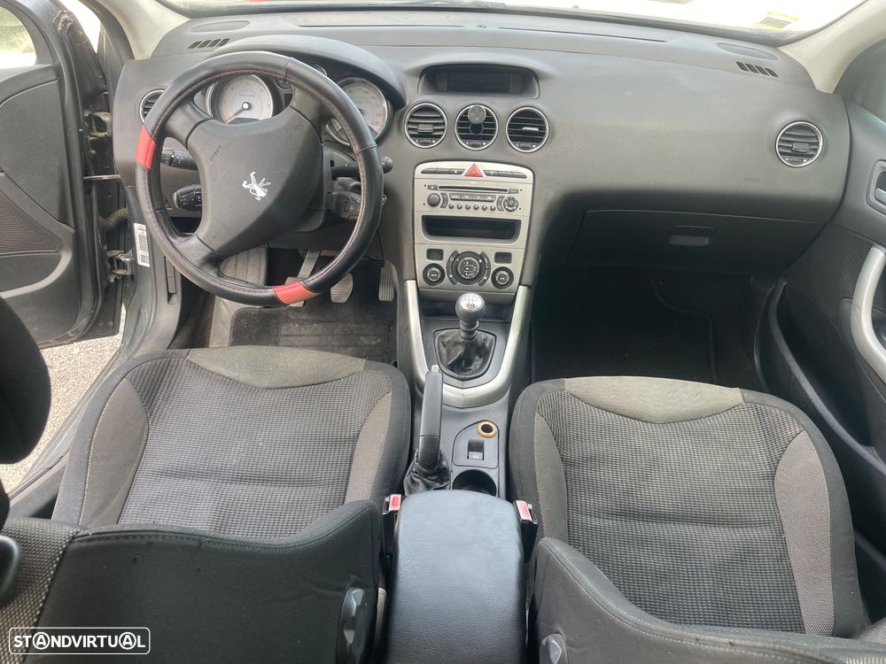 Peugeot 308 - 19