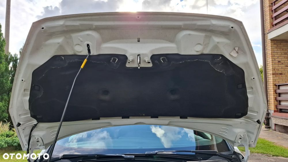 Ford Focus 1.5 EcoBoost ST-Line - 24