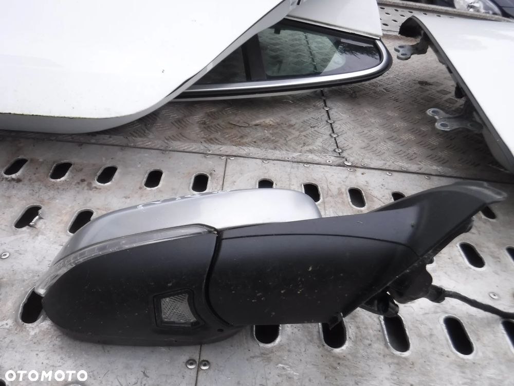 Volvo V60 S60 II lusterko prawe 8 pin  R-Design R Design - 3