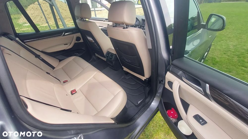 BMW X3 xDrive20d - 18