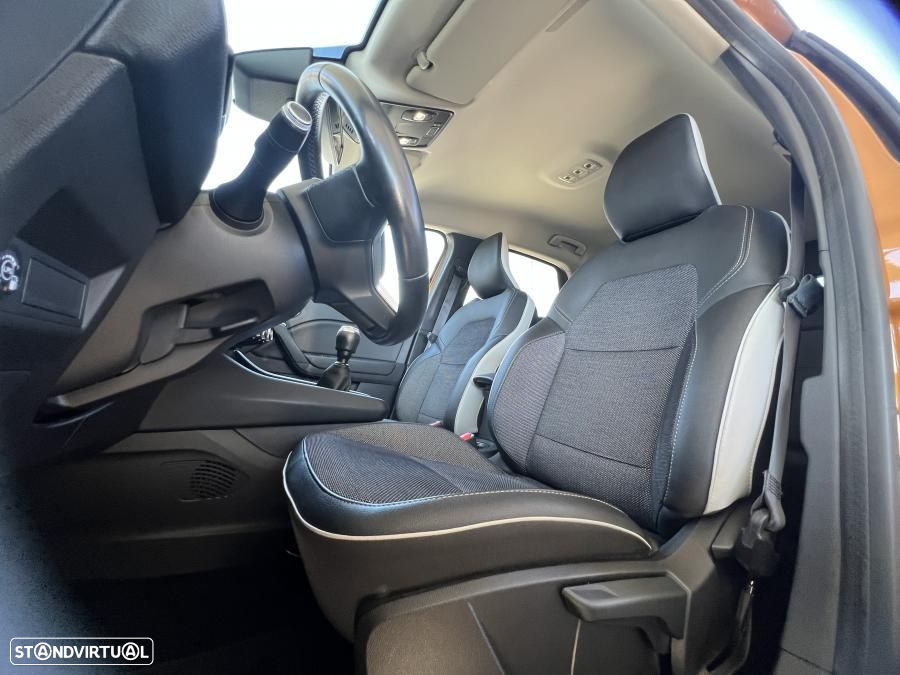 Renault Captur 1.0 TCe Exclusive Bi-Fuel - 21