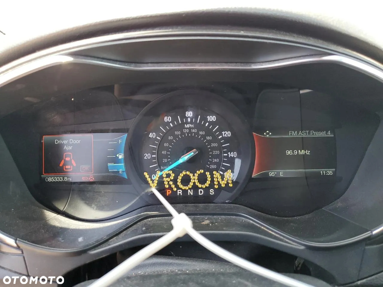 Ford Fusion 2.0 EcoBoost Titanium - 12