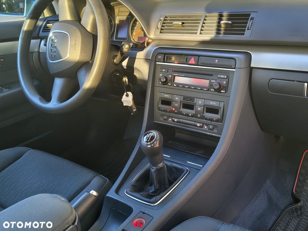 Audi A4 Avant 1.8 T - 15