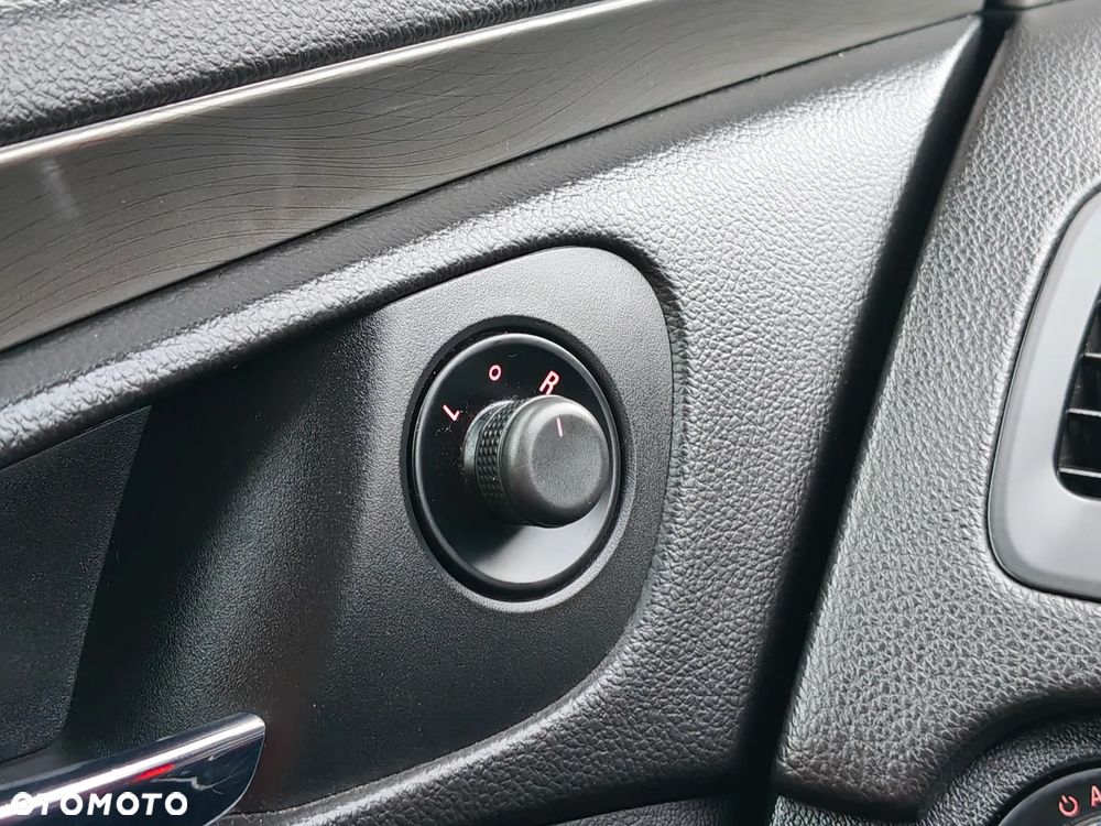 Opel Insignia 1.8 Cosmo - 22