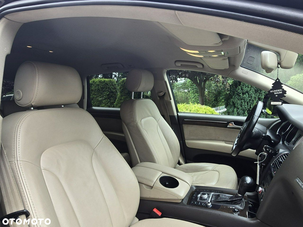 Audi Q7 - 10