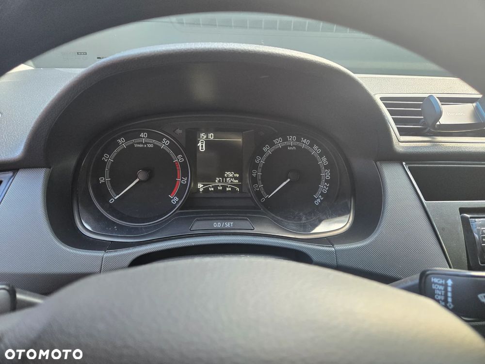 Skoda Fabia 1.0 TSI Active - 8