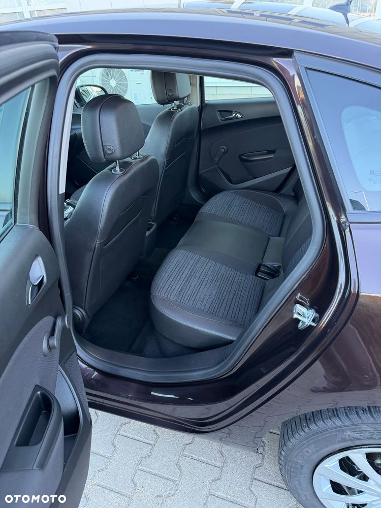 Opel Astra 1.6 ENERGY - 11