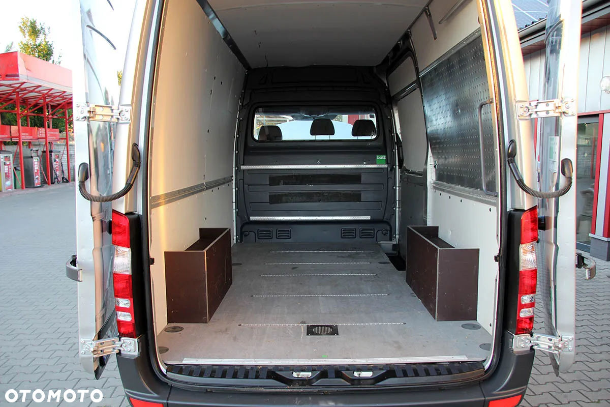 Mercedes-Benz SPRINTER L2H2 - 19