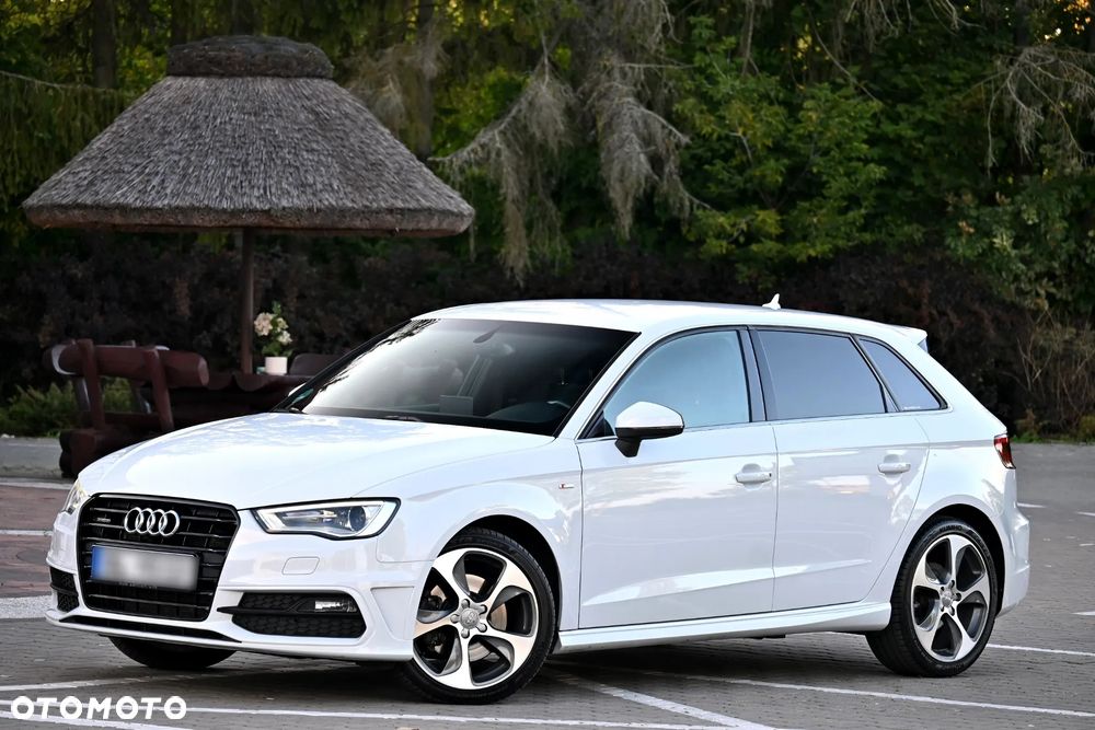 Audi A3 Sportback 2.0 TDI (clean diesel) quattro S tronic S line Sportpaket - 9