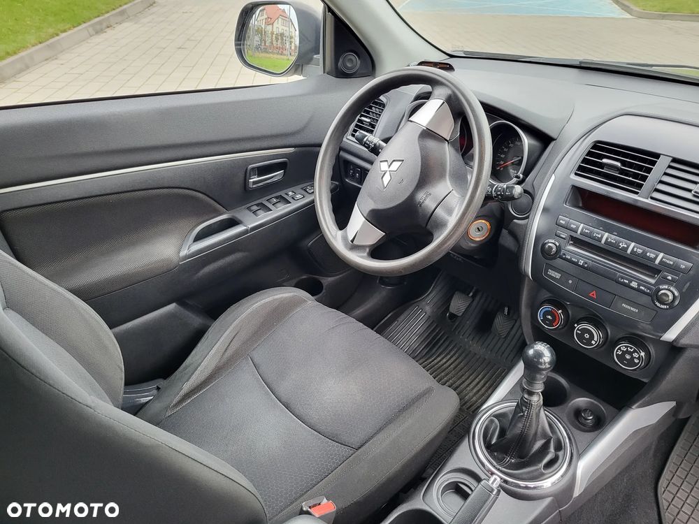 Mitsubishi ASX 1.8 DID Inform - 10