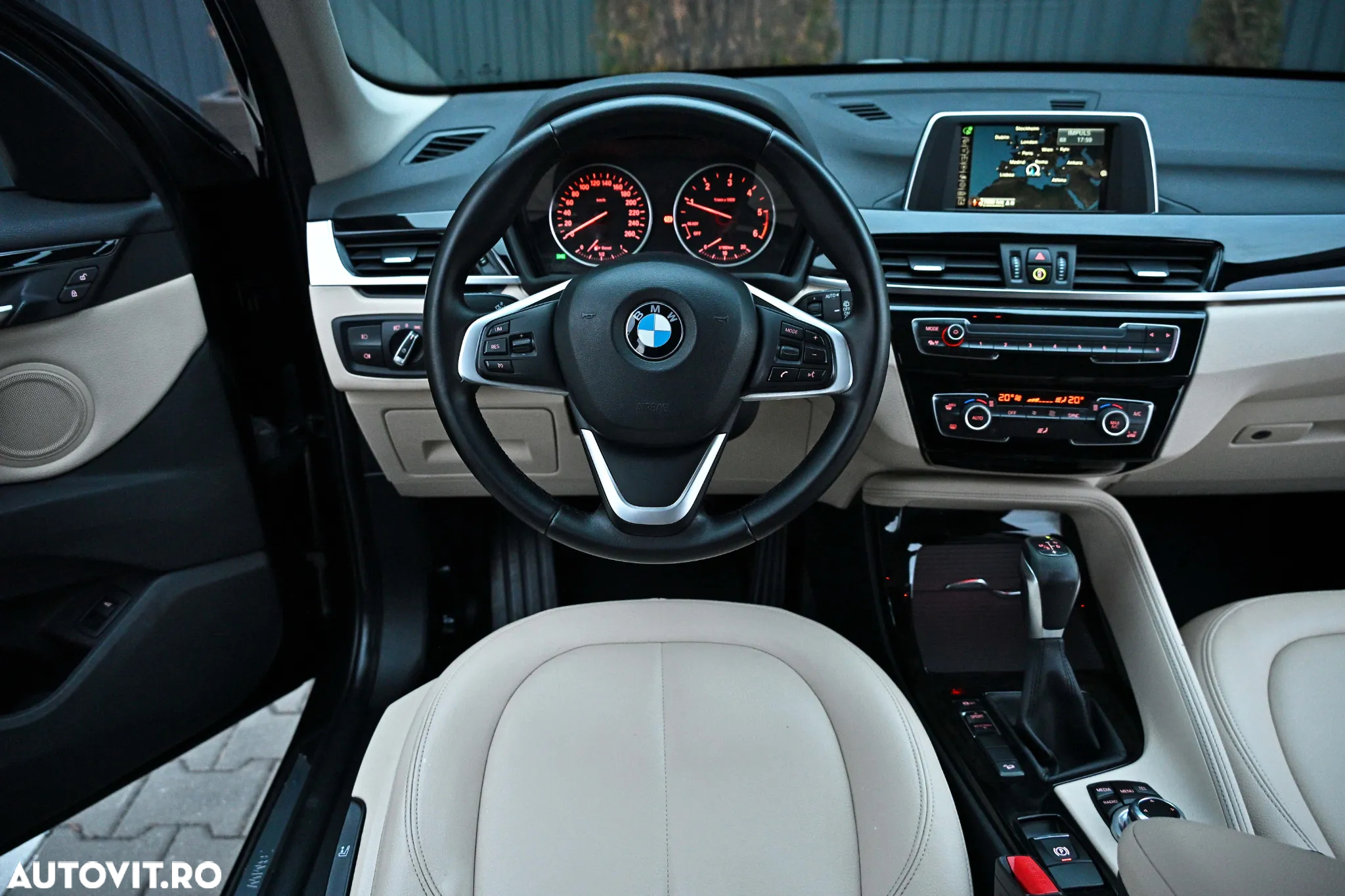 BMW X1 xDrive18d Aut. xLine - 27
