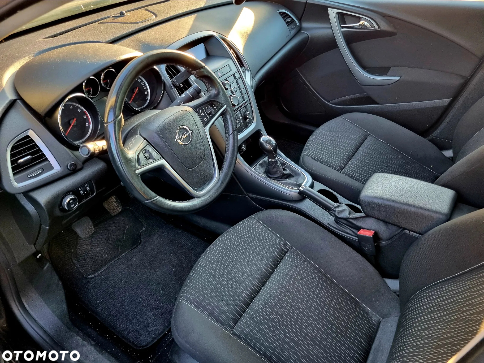 Opel Astra - 10