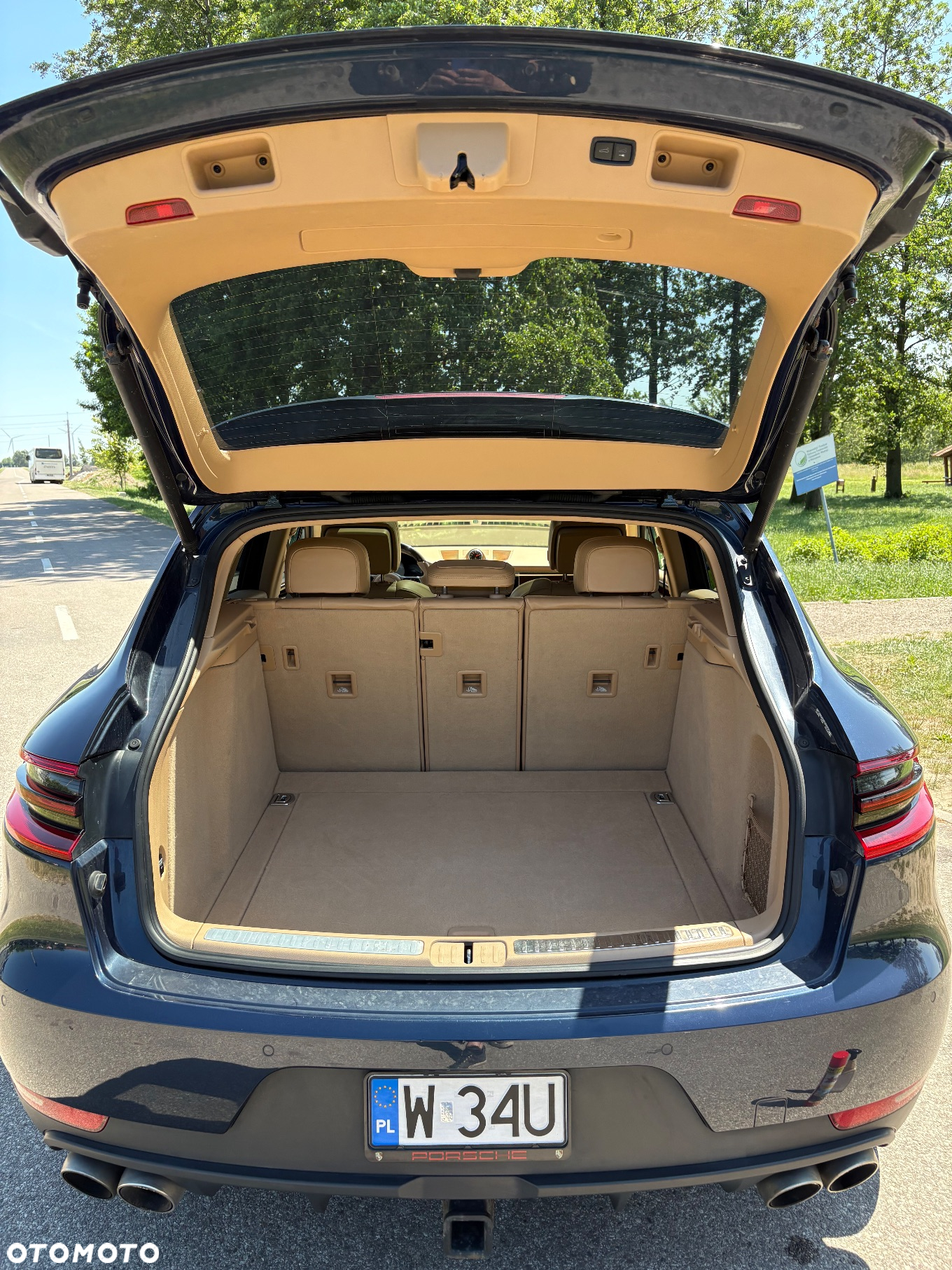 Porsche Macan S - 18