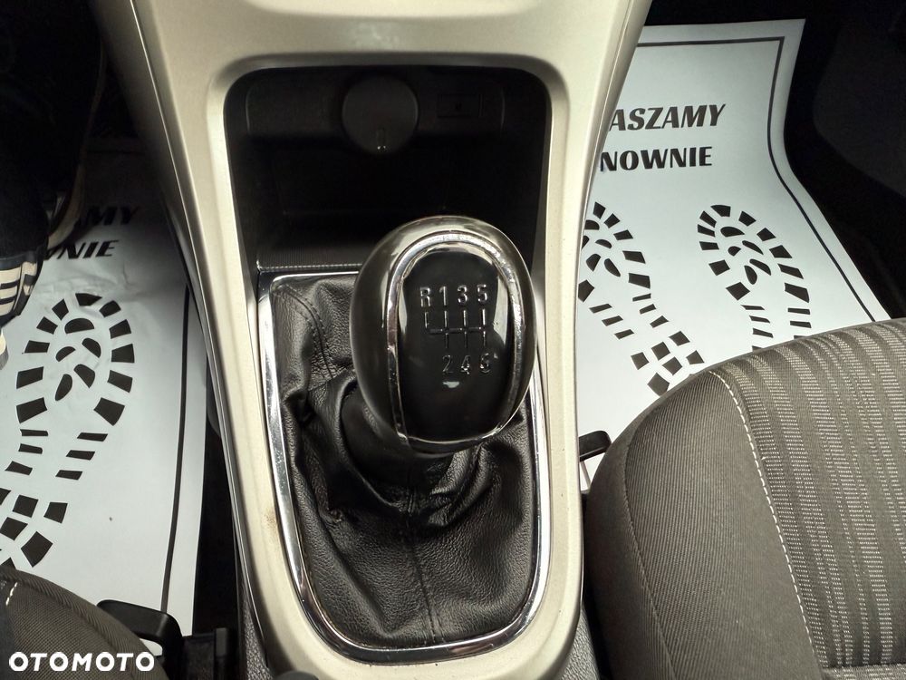 Opel Astra 1.4 Turbo Innovation - 26