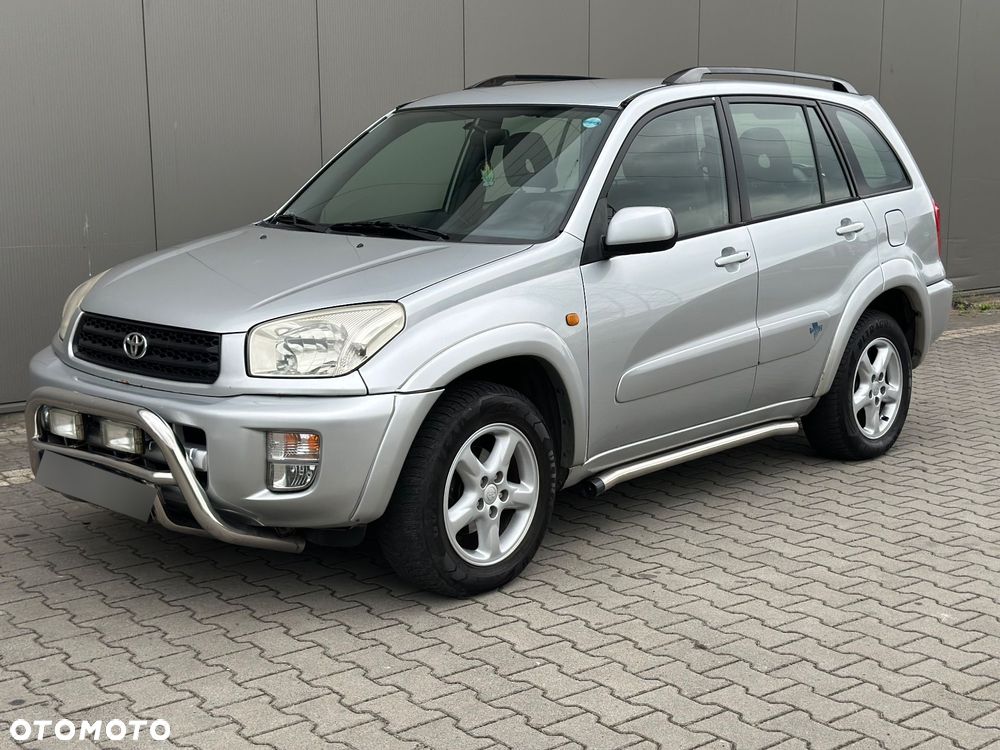 Toyota RAV4 - 3