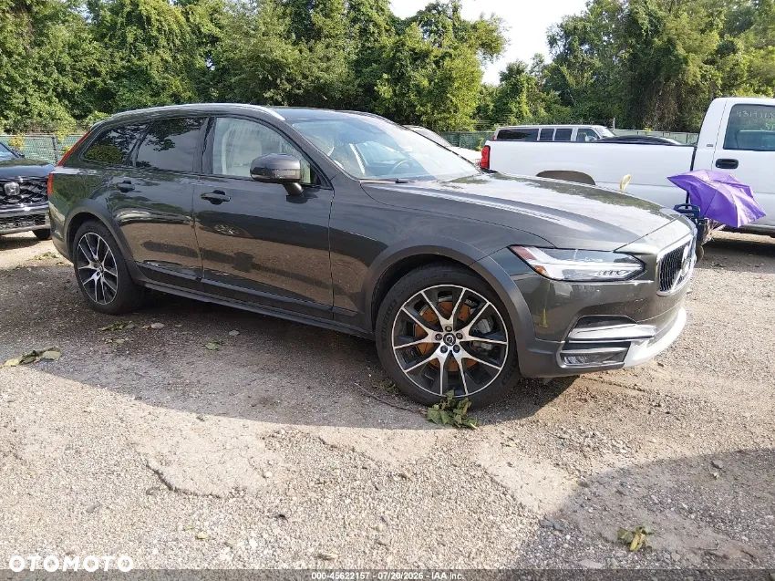Volvo V90 Cross Country T6 AWD - 2