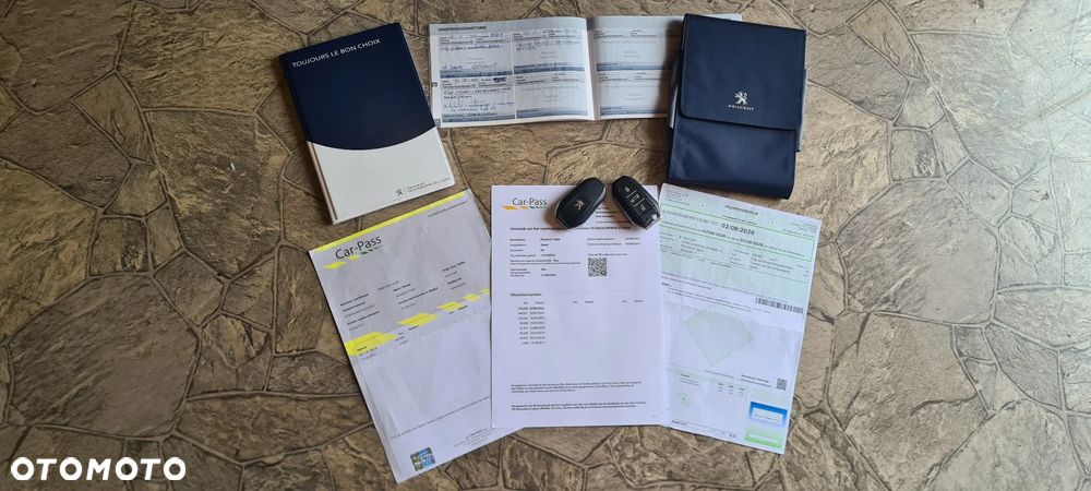 Peugeot 5008 2.0 BlueHDI GT S&S EAT6 - 38