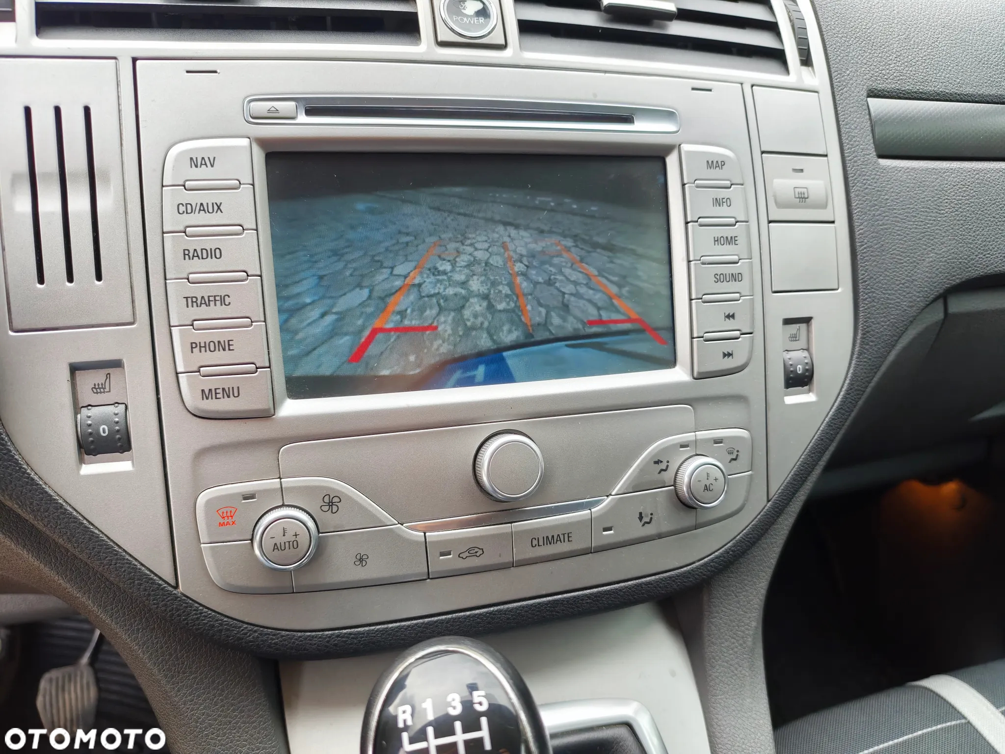 Ford Kuga 2.0 TDCi 4x4 Titanium - 32