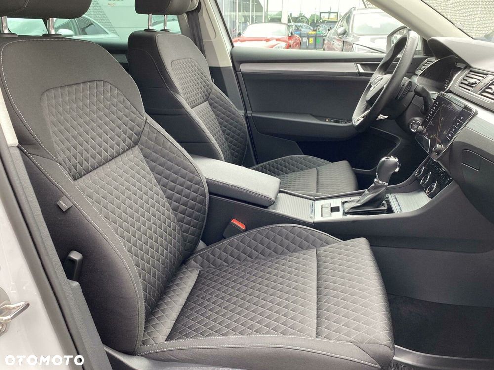 Skoda Superb 1.5 TSI Ambition DSG - 19