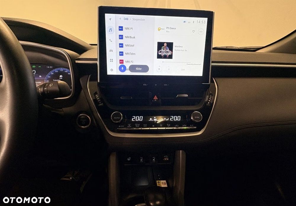 Toyota Corolla 2.0 Hybrid Executive - 20