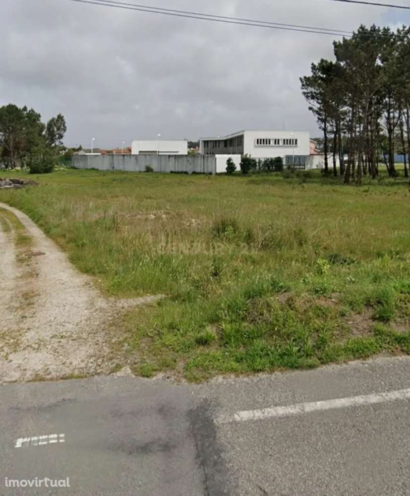 Excelente terreno com 3.380 m², localizado na prestigiada zona da Gafa - Grande imagem: 3/5