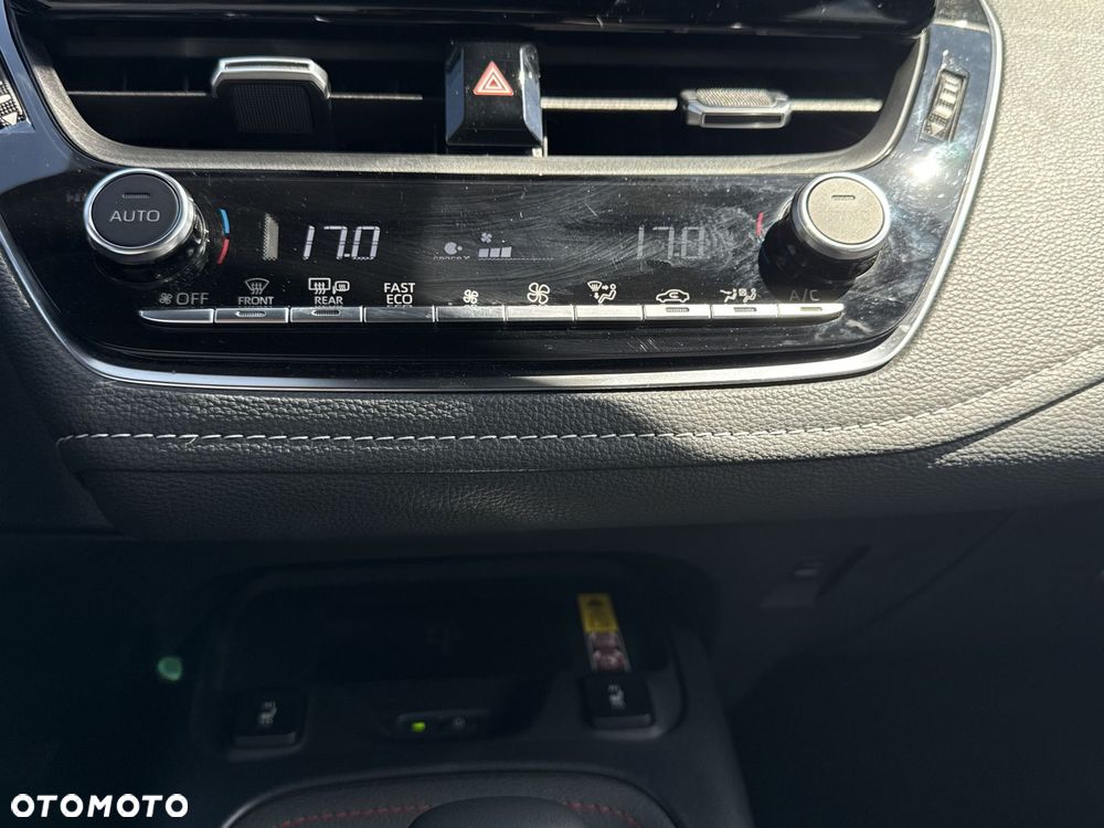 Toyota Corolla - 20