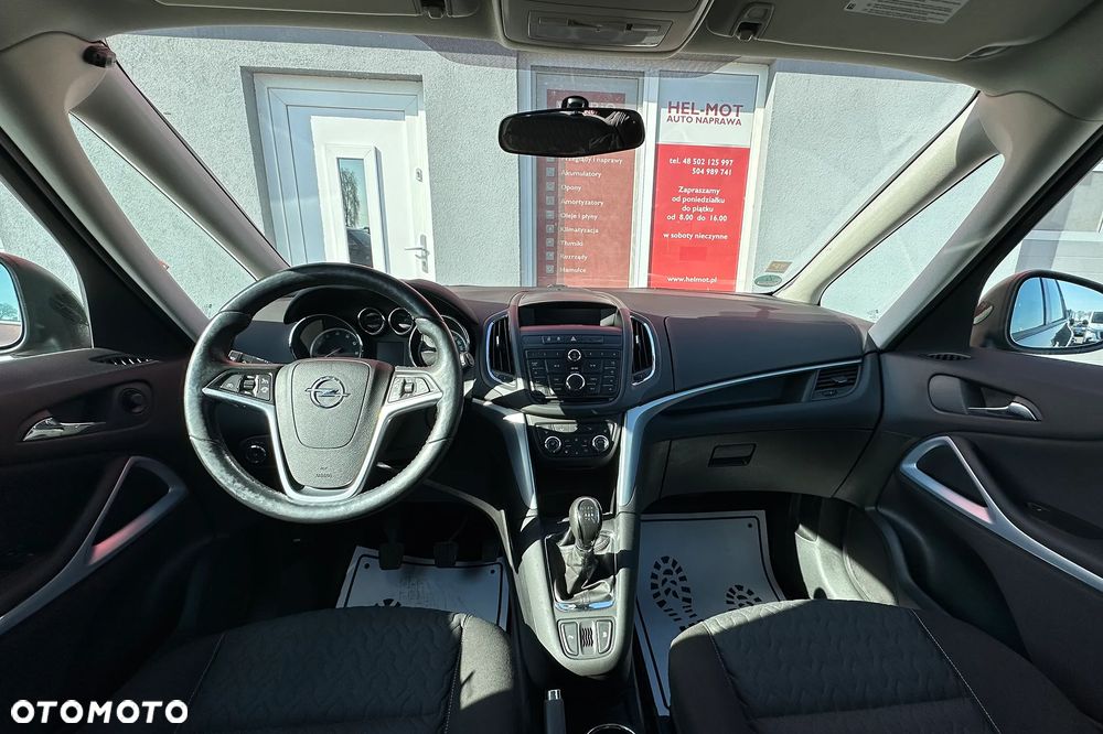 Opel Zafira Tourer 1.4 Turbo Active - 29