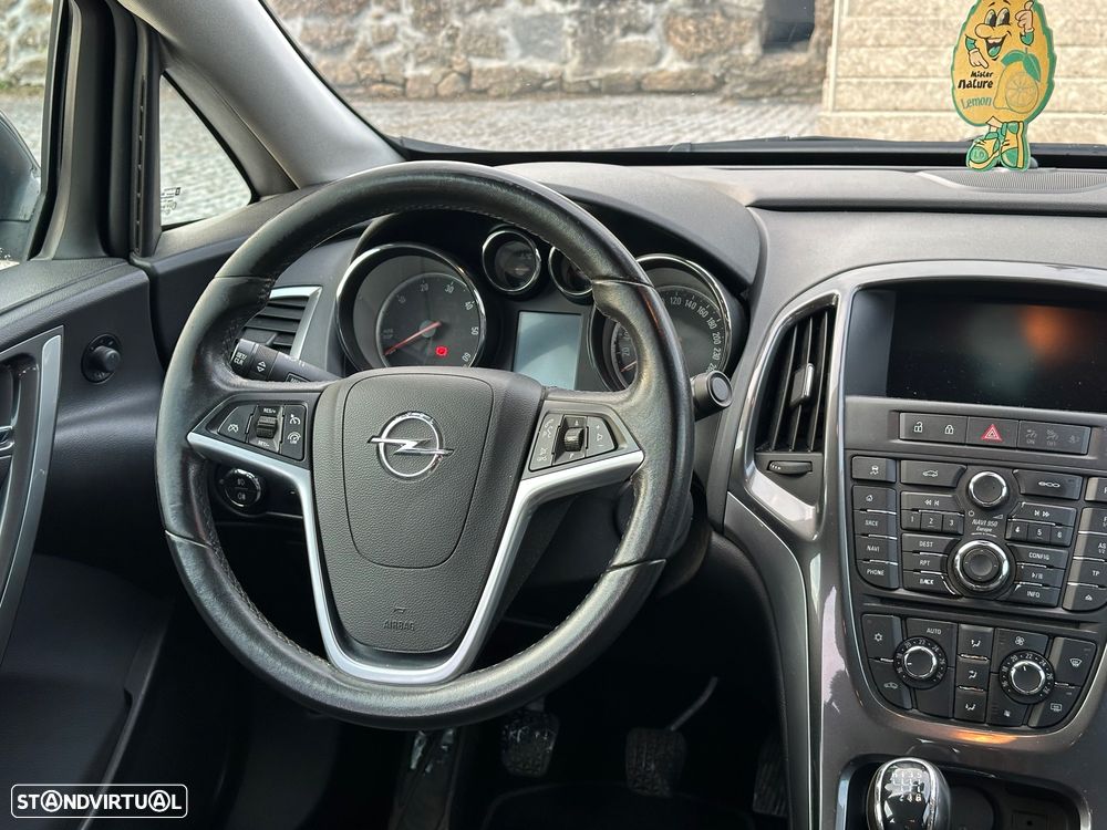 Opel Astra 1.6 CDTi Cosmo Start/Stop - 24