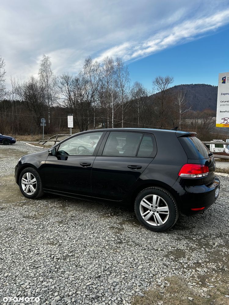 Volkswagen Golf 1.6 TDI DPF MATCH - 4