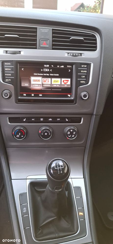 Volkswagen Golf - 14