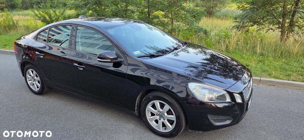 Volvo S60 D3 Momentum - 9