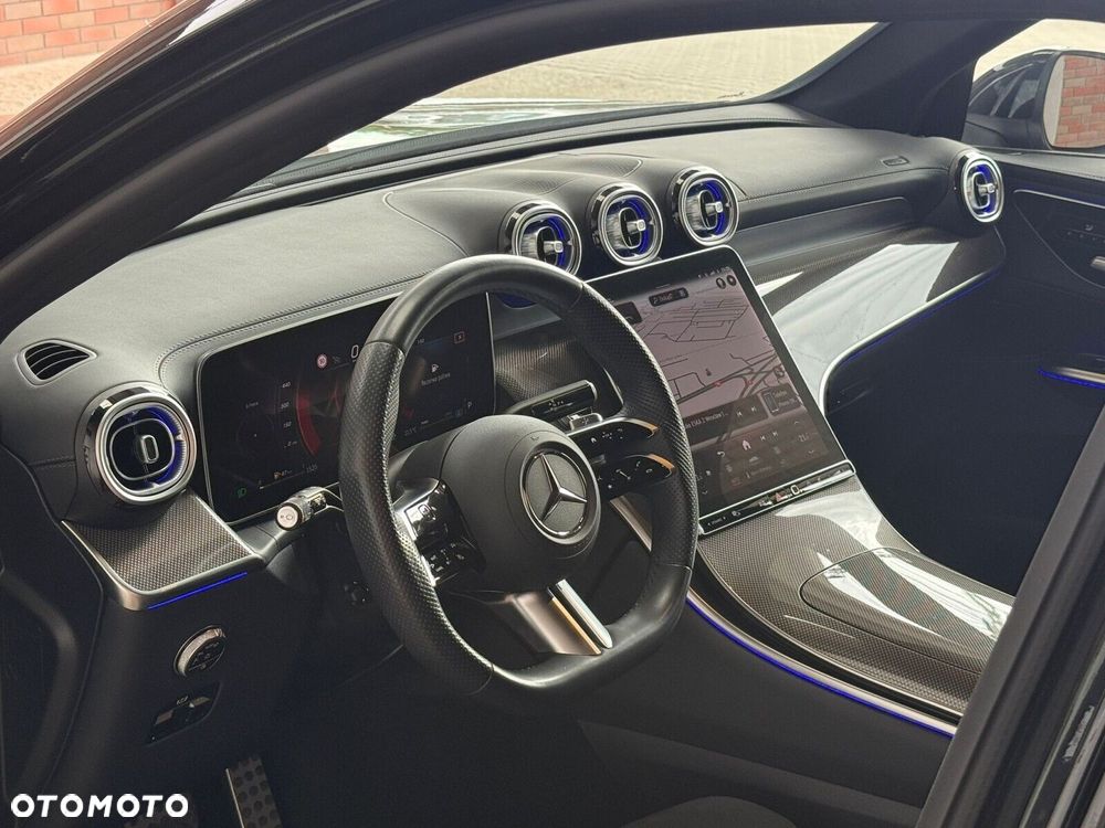 Mercedes-Benz GLC - 11