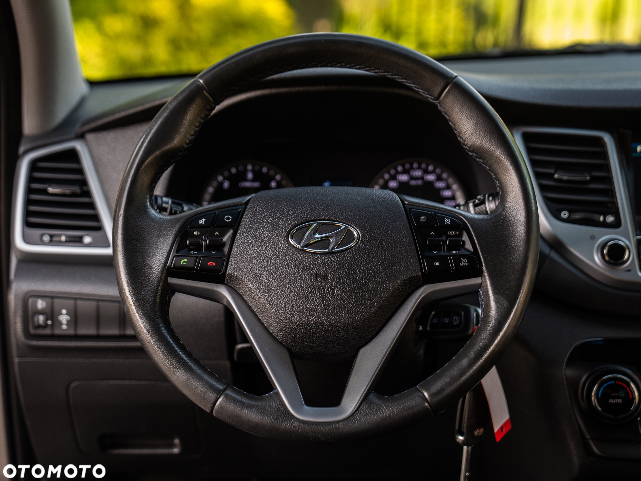 Hyundai Tucson blue 1.7 CRDi 2WD Style - 30