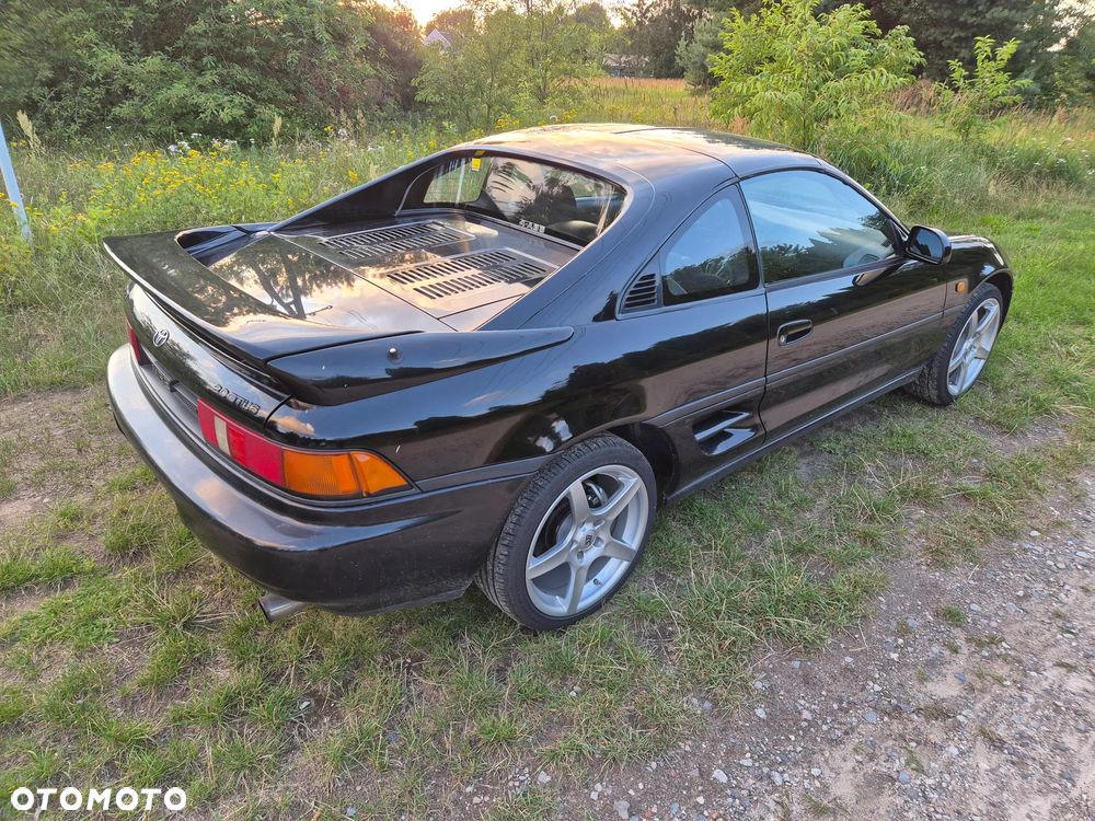 Toyota MR2 - 9
