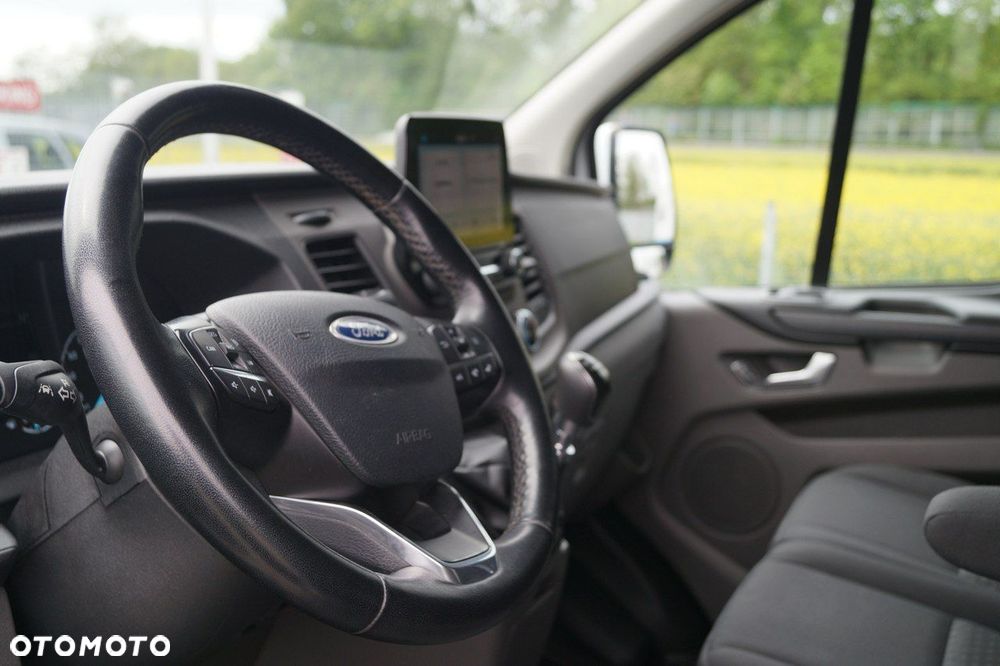 Ford Transit Custom - 13