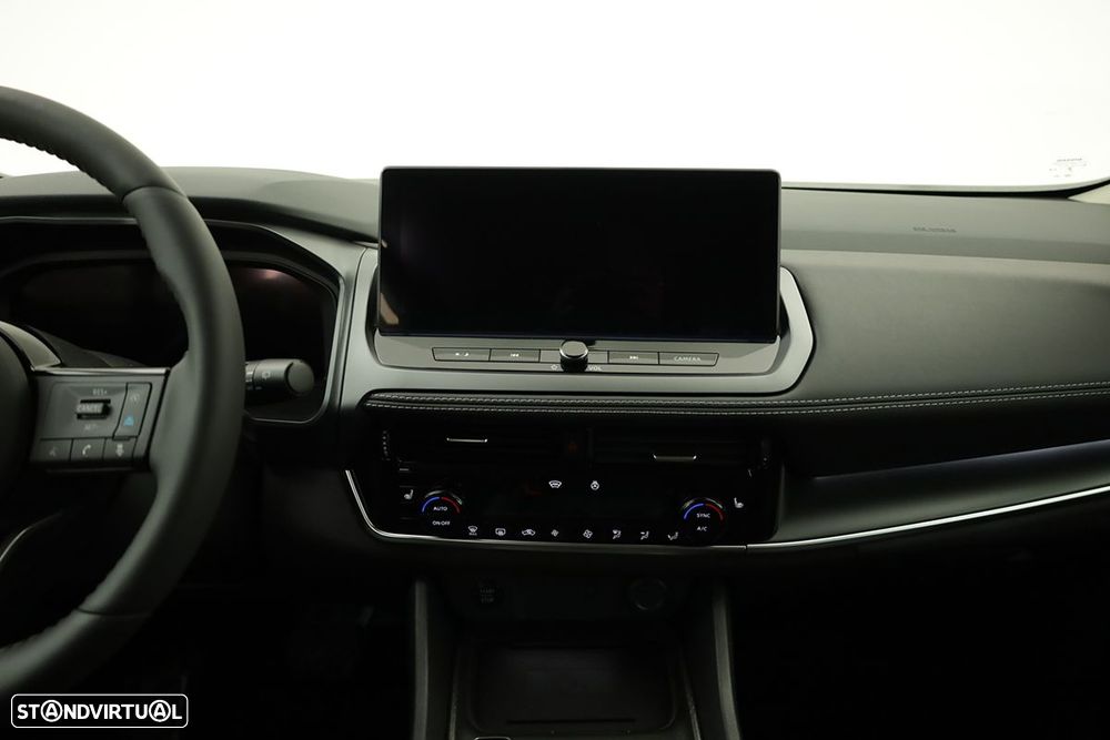 Nissan Qashqai 1.3 DIG-T N-Connecta LED Xtronic - 9