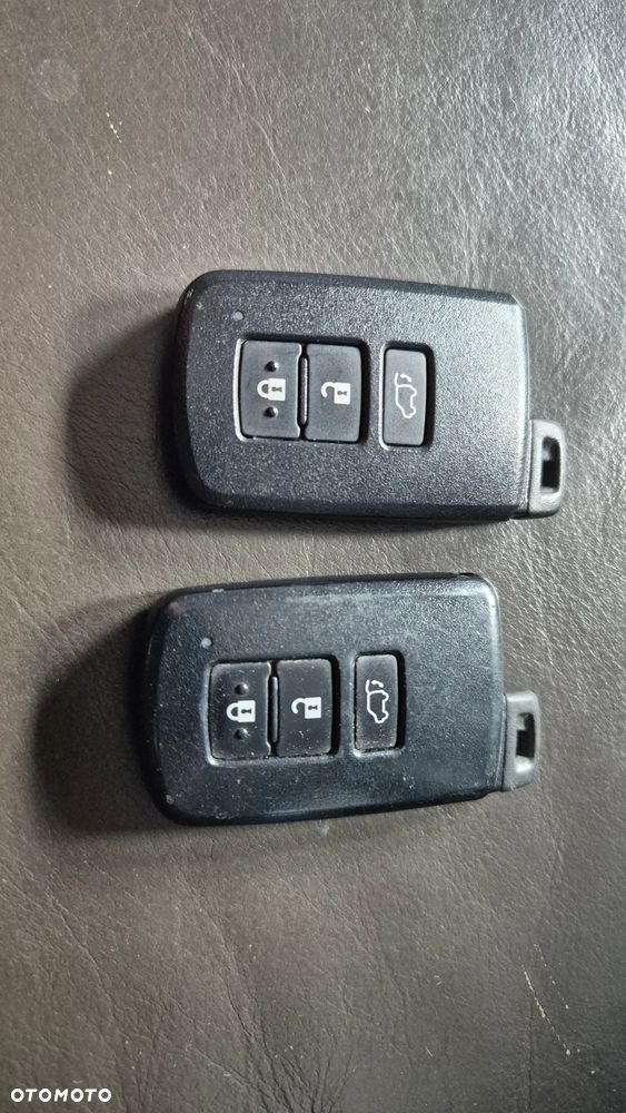 Toyota RAV4 2.0 D-4D Premium - 18