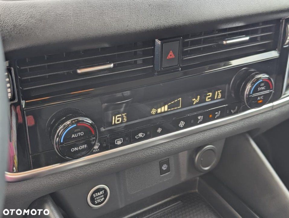 Nissan Qashqai - 24