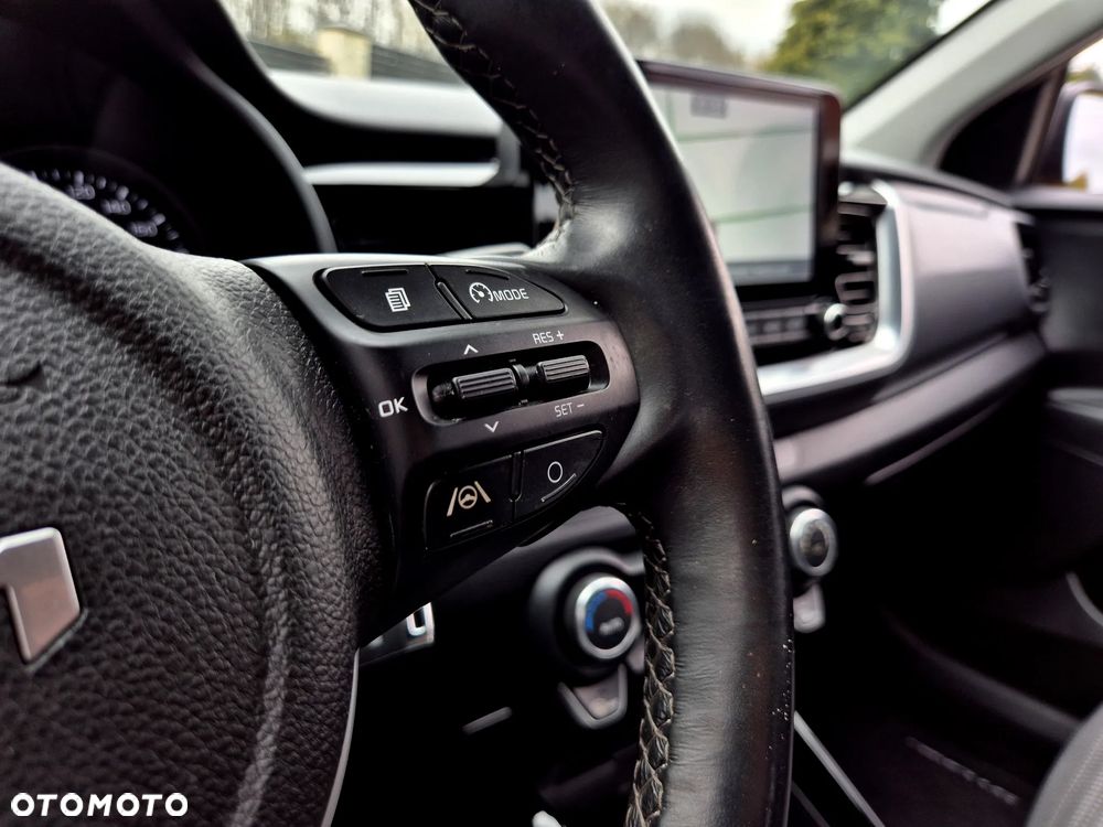 Kia Stonic 1.2 L Business Line - 19