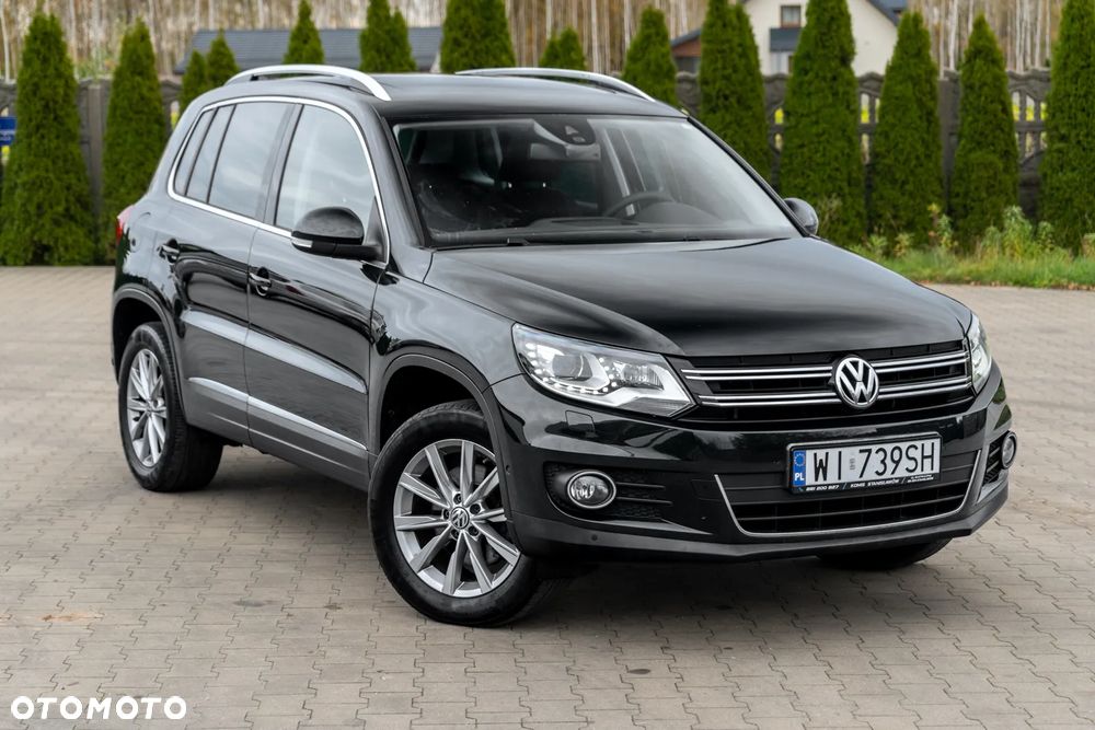 Volkswagen Tiguan 2.0 TDI DPF 4Motion BlueMotion Technology Track & Style Lounge - 4