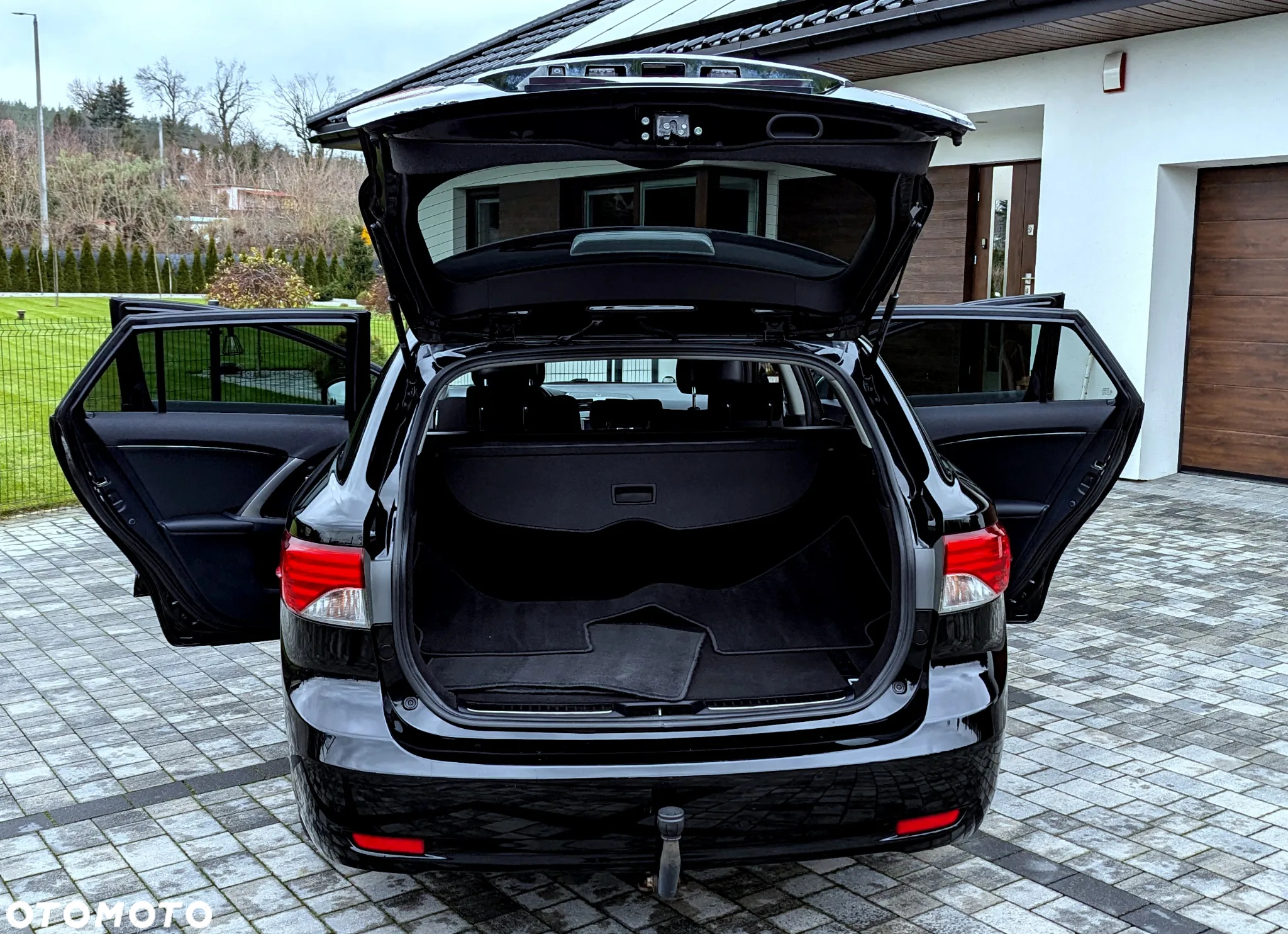 Toyota Avensis 1.8 Business Edition - 12
