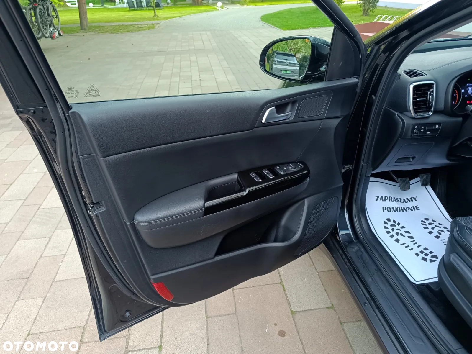 Kia Sportage 1.6 CRDI Black Edition Plus 2WD - 22