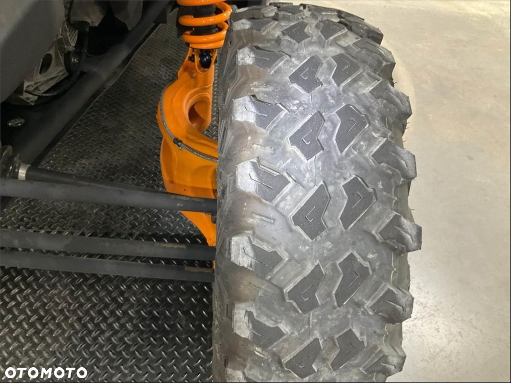 Can-Am Maverick - 12