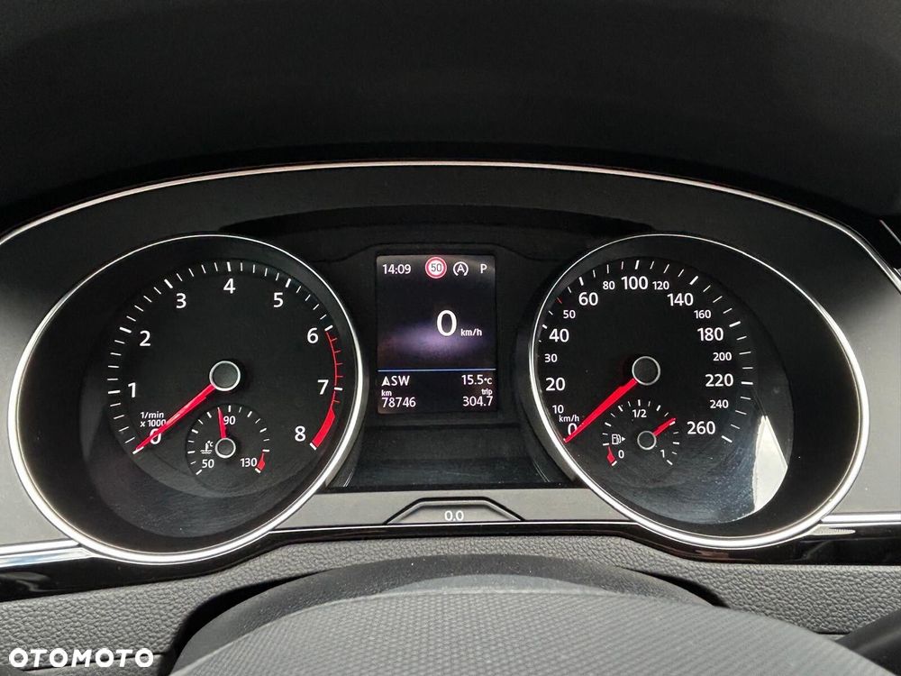 Volkswagen Passat 1.5 TSI EVO Elegance DSG - 25