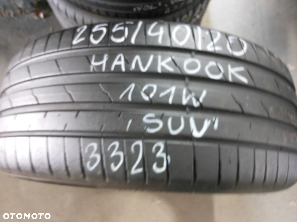 OPONA POJEDYNKA 255/40R20 HANKOOK ION EVO SUV DOT 3323 7.6MM - 1