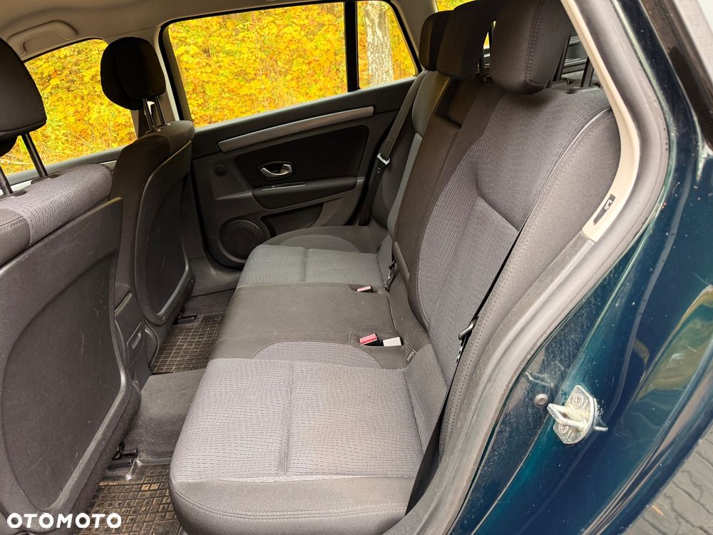 Renault Laguna - 10