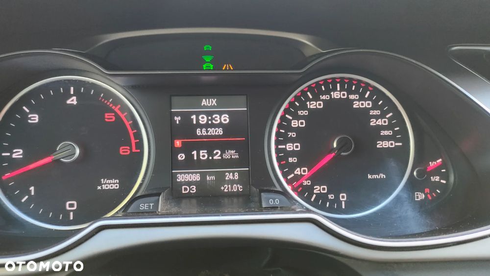 Audi A4 Avant 2.0 TDI Quattro S tronic - 15