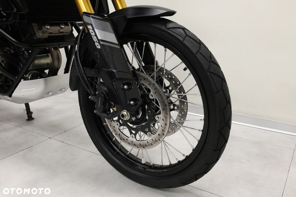 Suzuki DL - 31